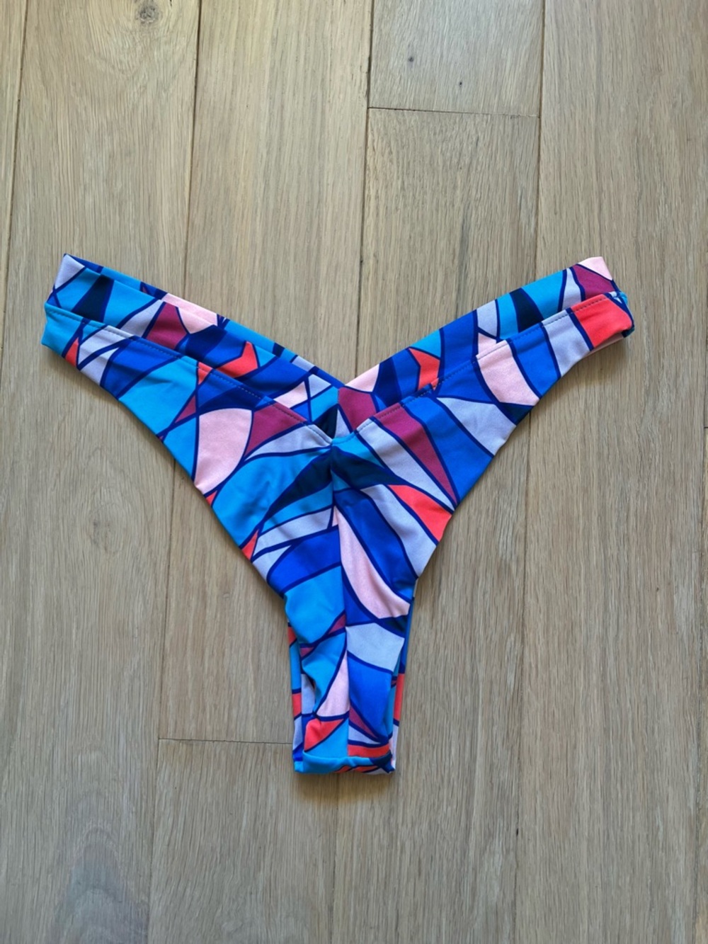NWOT Oneone Swimwear Kameron Top & Jesse Bottoms Bikini Colorblock V-Front Large - Picture 6 of 8